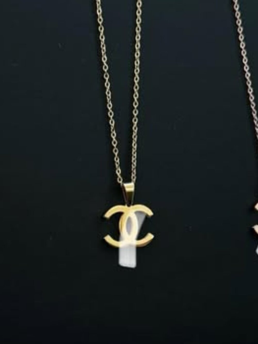 Brand New - Vintage C Gold Necklace - Dainty Chain - Unisex - Y2K